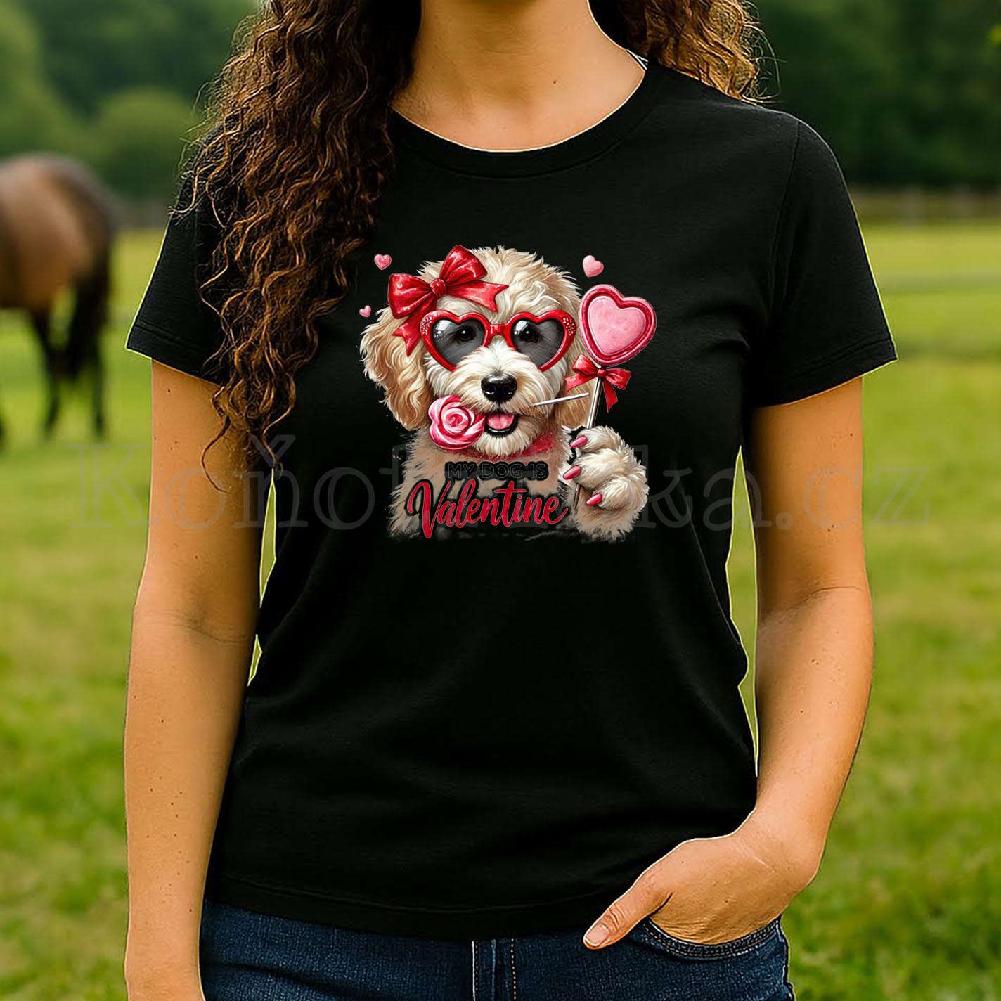 Premium Unisex tričko MY DOG IS VALENTINE  - černé